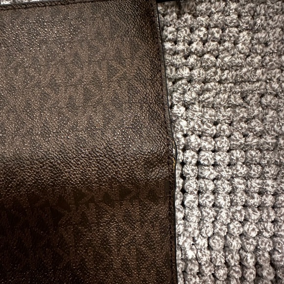 Michael Kore wallet - Picture 4 of 7